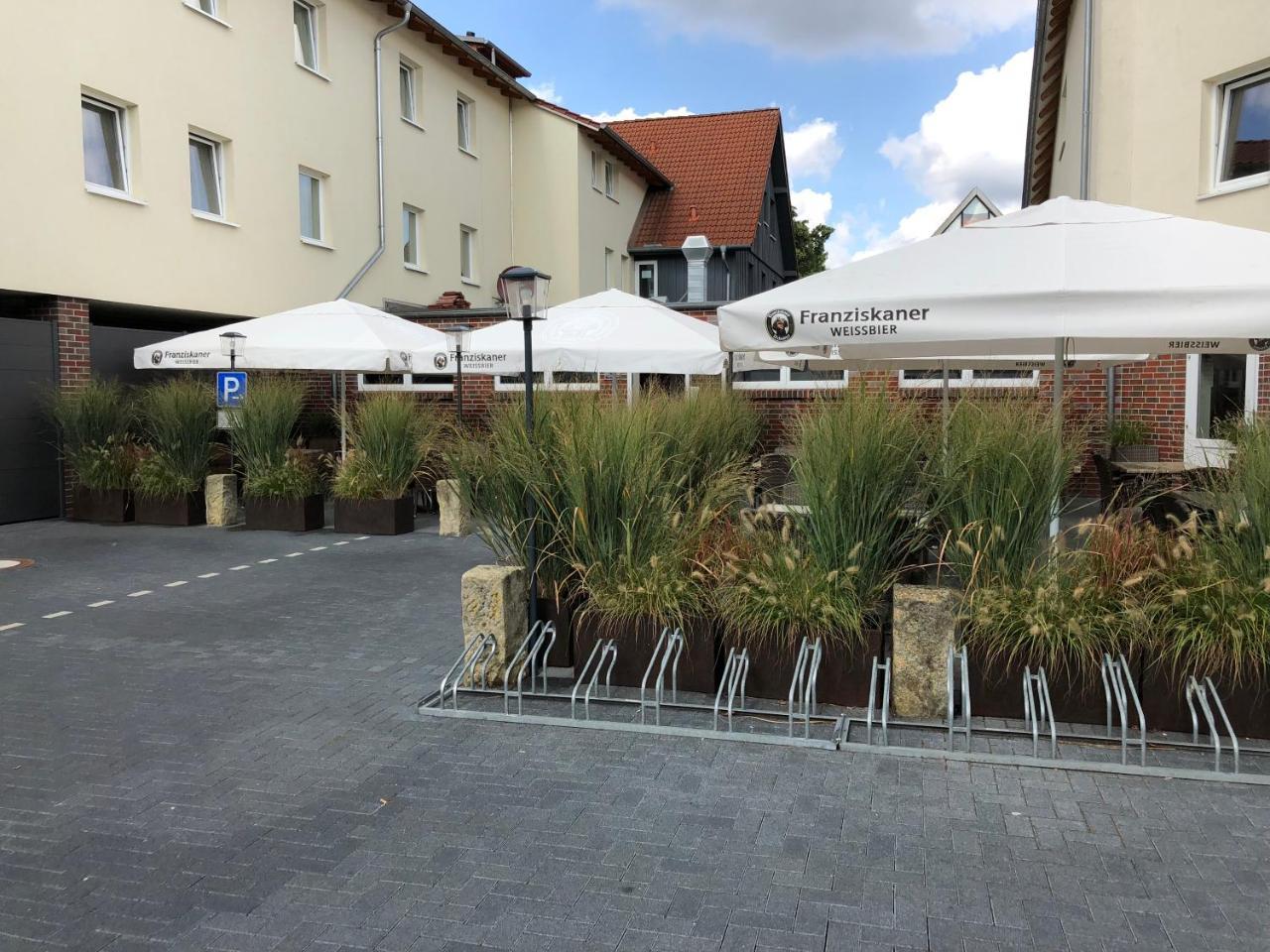 Hotel Isenbuetteler Hof Exteriör bild